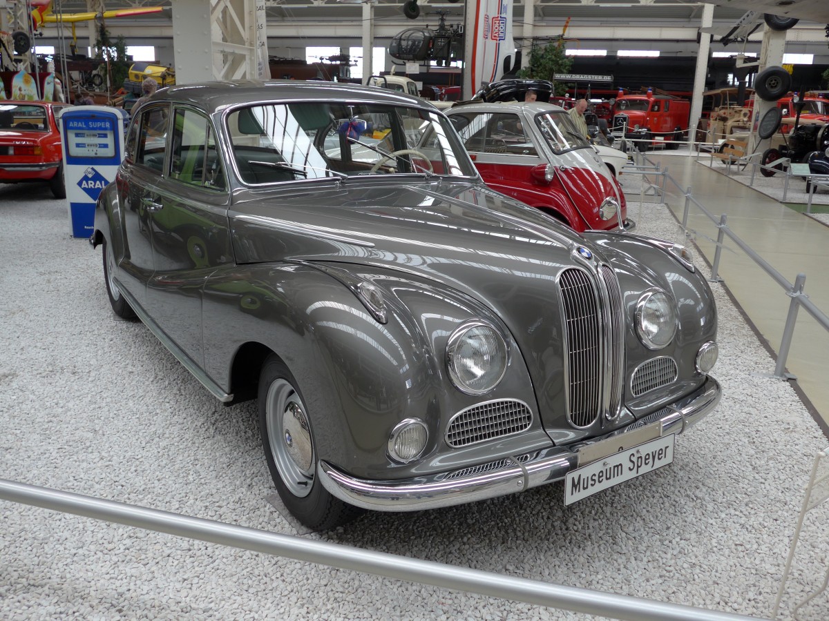 (150'309) - BMW am 26. April 2014 in Speyer, Technik-Museum