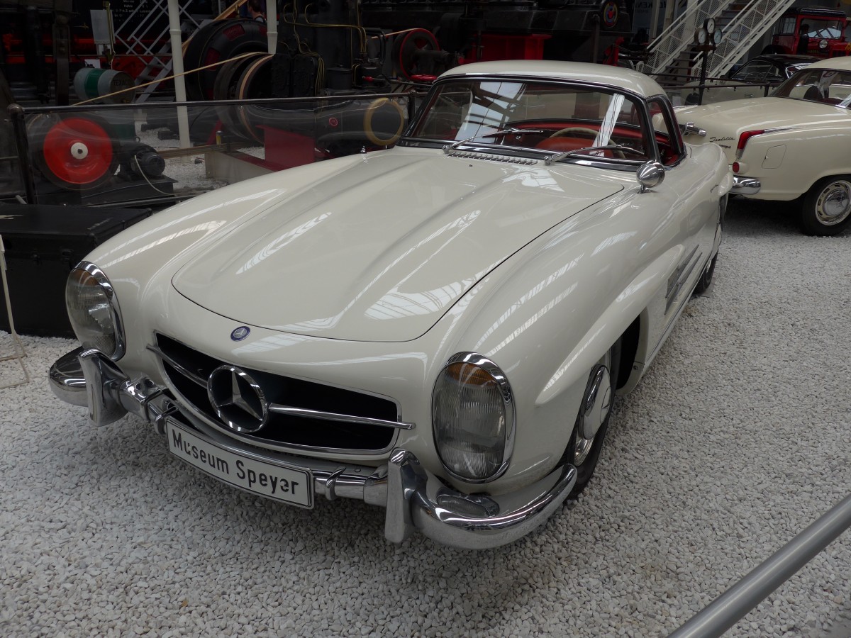 (150'376) - Mercedes am 26. April 2014 in Speyer, Technik-Museum