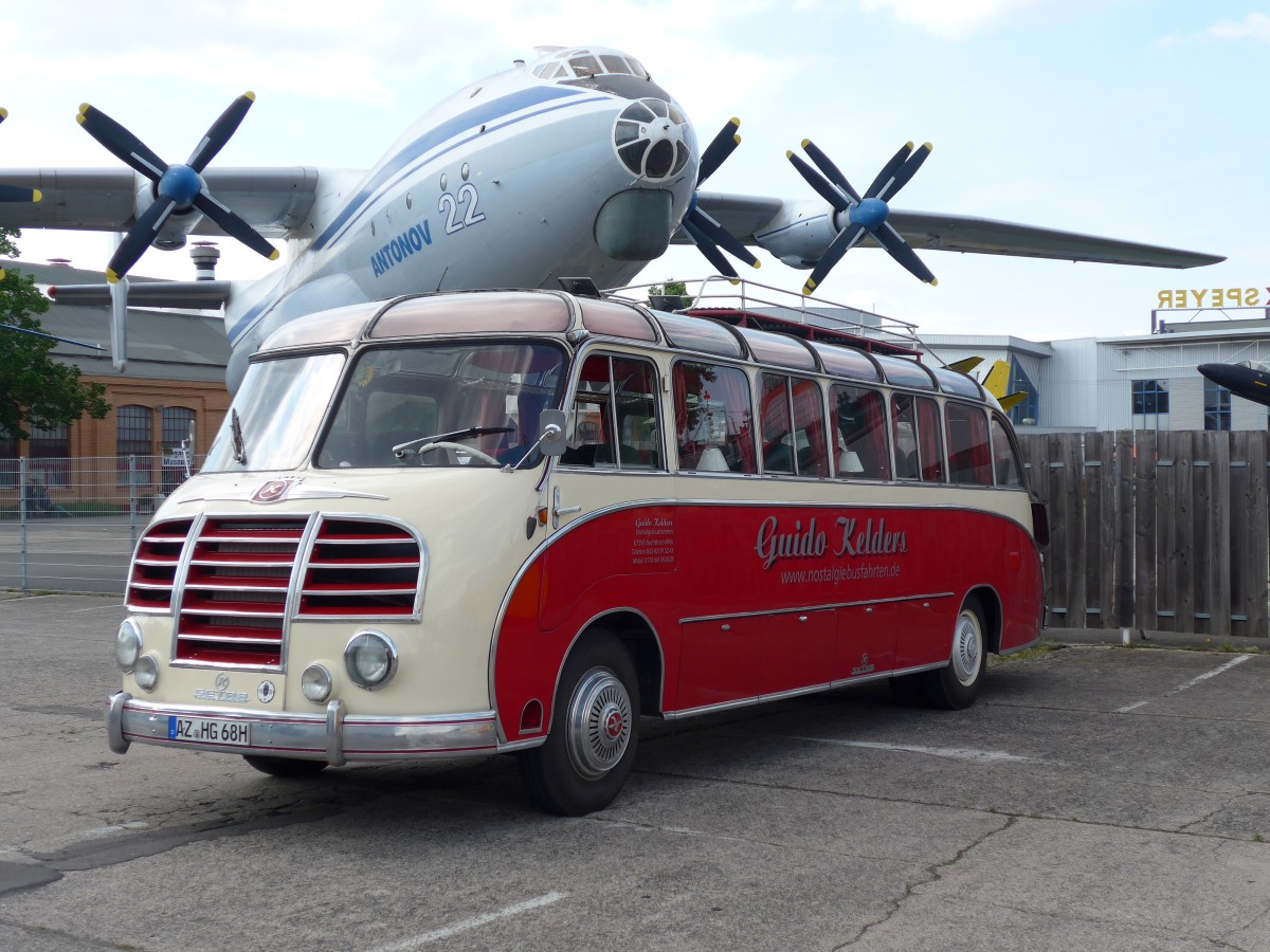 (150'500) - Kelders, Bechtheim - AZ-HG 68H - Setra am 26. April 2014 in Speyer, Technik-Museum