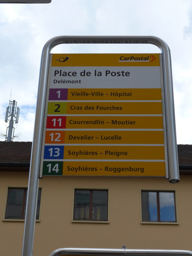 (151'054) - PostAuto-Haltestelle - Delmont, Place de la Poste - am 29. Mai 2014