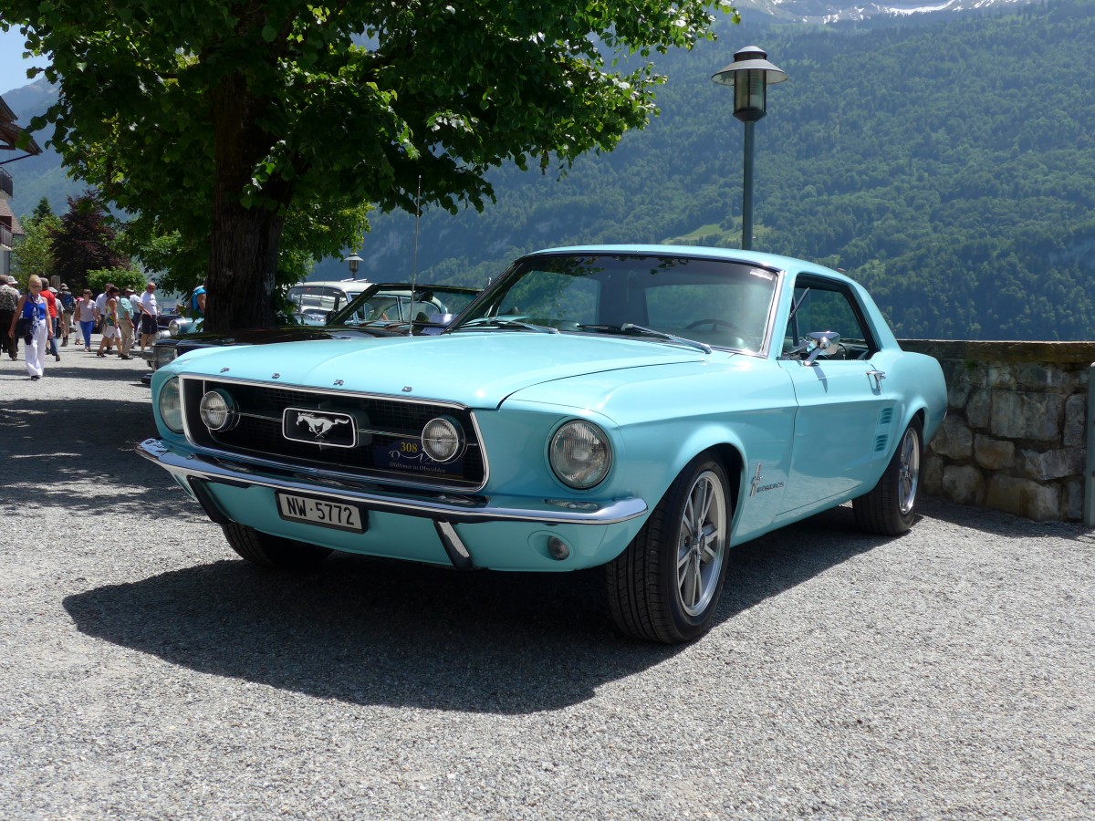 (151'387) - Ford - NW 5772 - am 8. Juni 2014 in Brienz, OiO