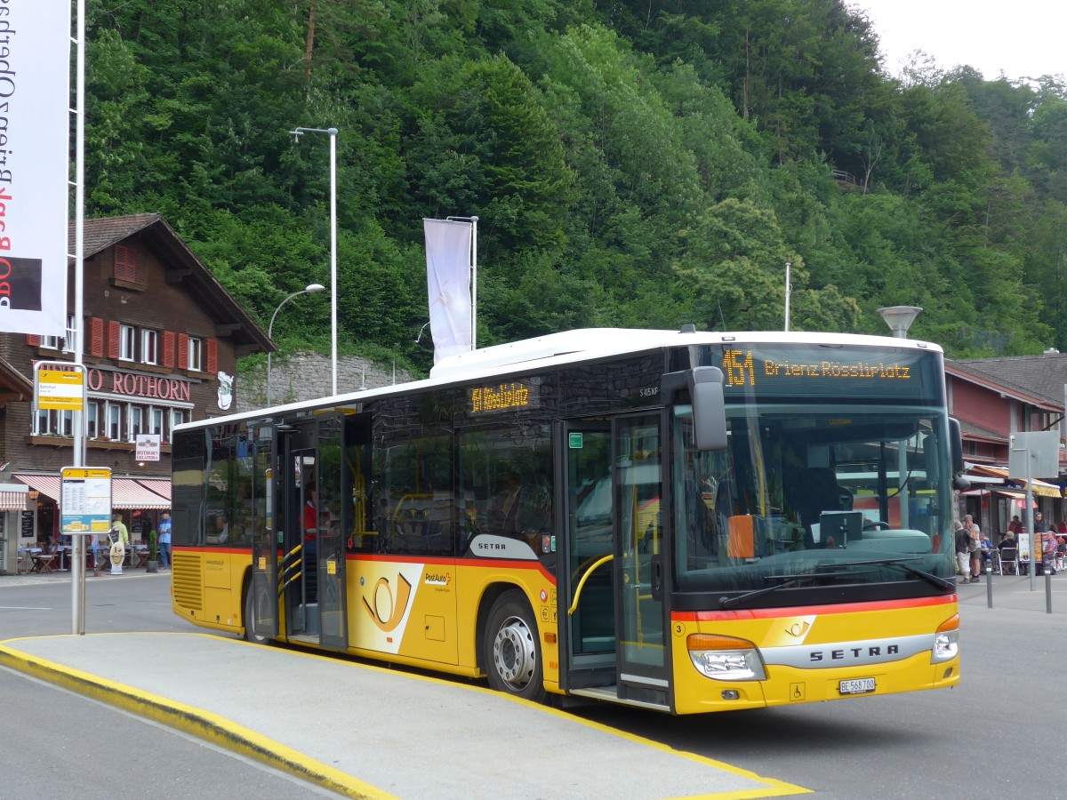 (151'551) - Flck, Brienz - Nr. 3/BE 568'700 - Setra am 15. Juni 2014 beim Bahnhof Brienz