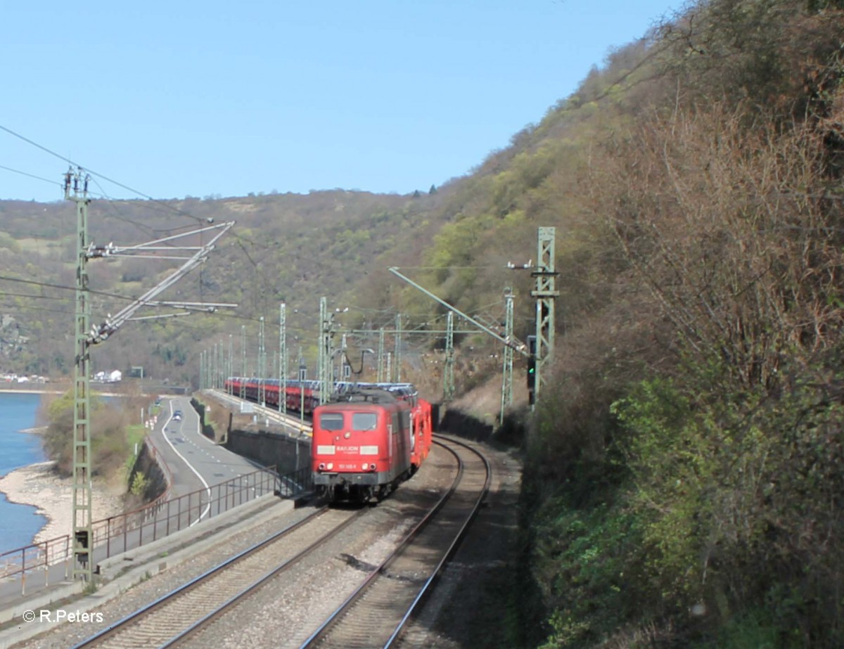 151er mit Autozug beim Loreley Betriebsbahnhof. 20.03.14