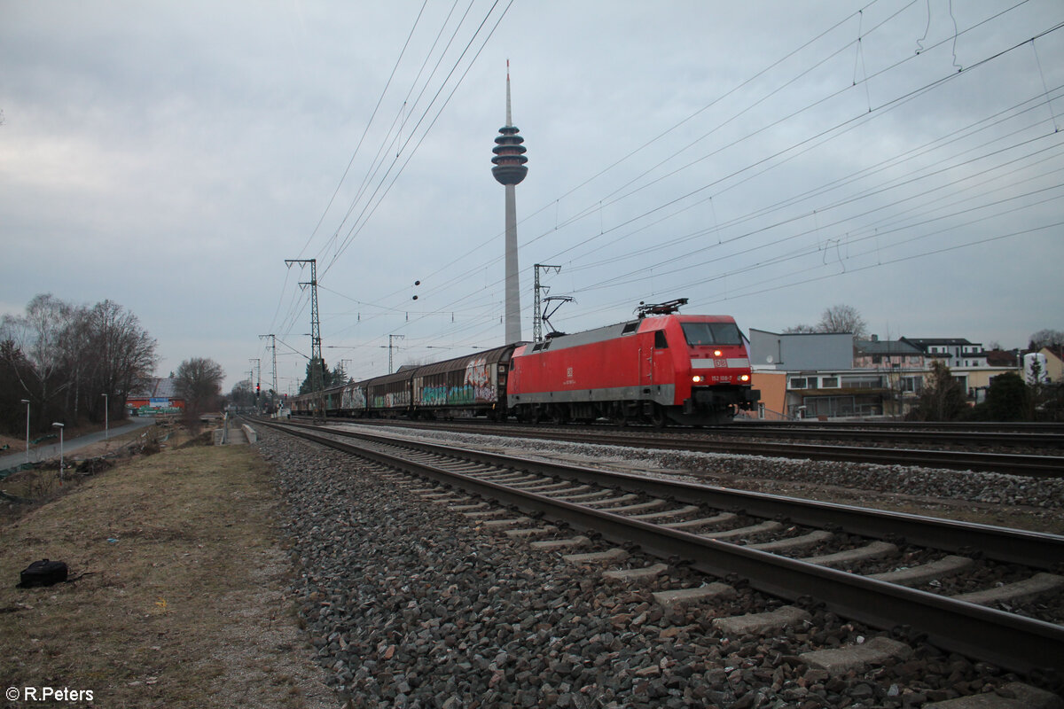 152 108-7 mit ein gemischten Güterzug in Nürnberg Hohe Marter. 30.01.24