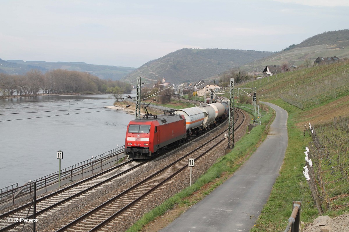 152 125-1 mit einem gemischten Güterzug kurz hinter Lorch. 21.03.14