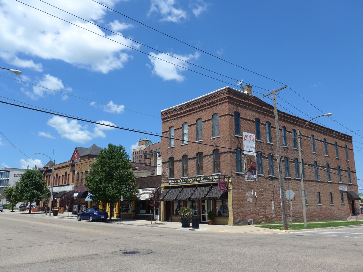 (152'470) - Im Stdtchen Bloomington/Illinois am 10. Juli 2014