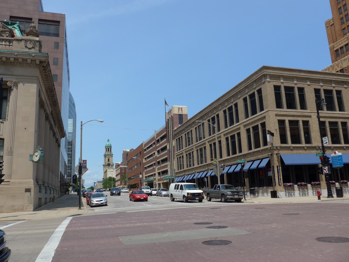 (153'063) - Strasse in Milwaukee am 17. Juli 2014