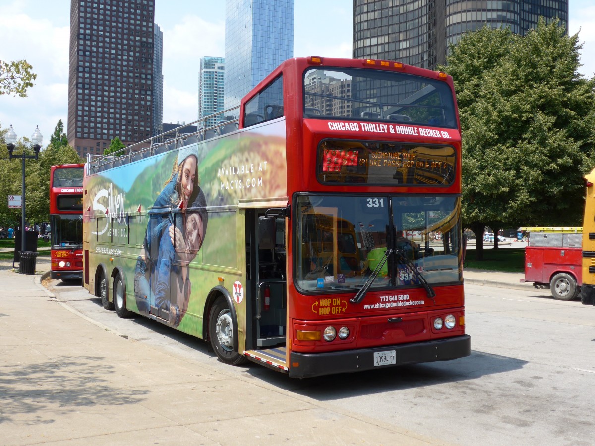 (153'174) - Trolley&Double Decker, Chicago - Nr. 331/10'994 PT - ??? am 18. Juli 2014 in Chicago, Navy Pier