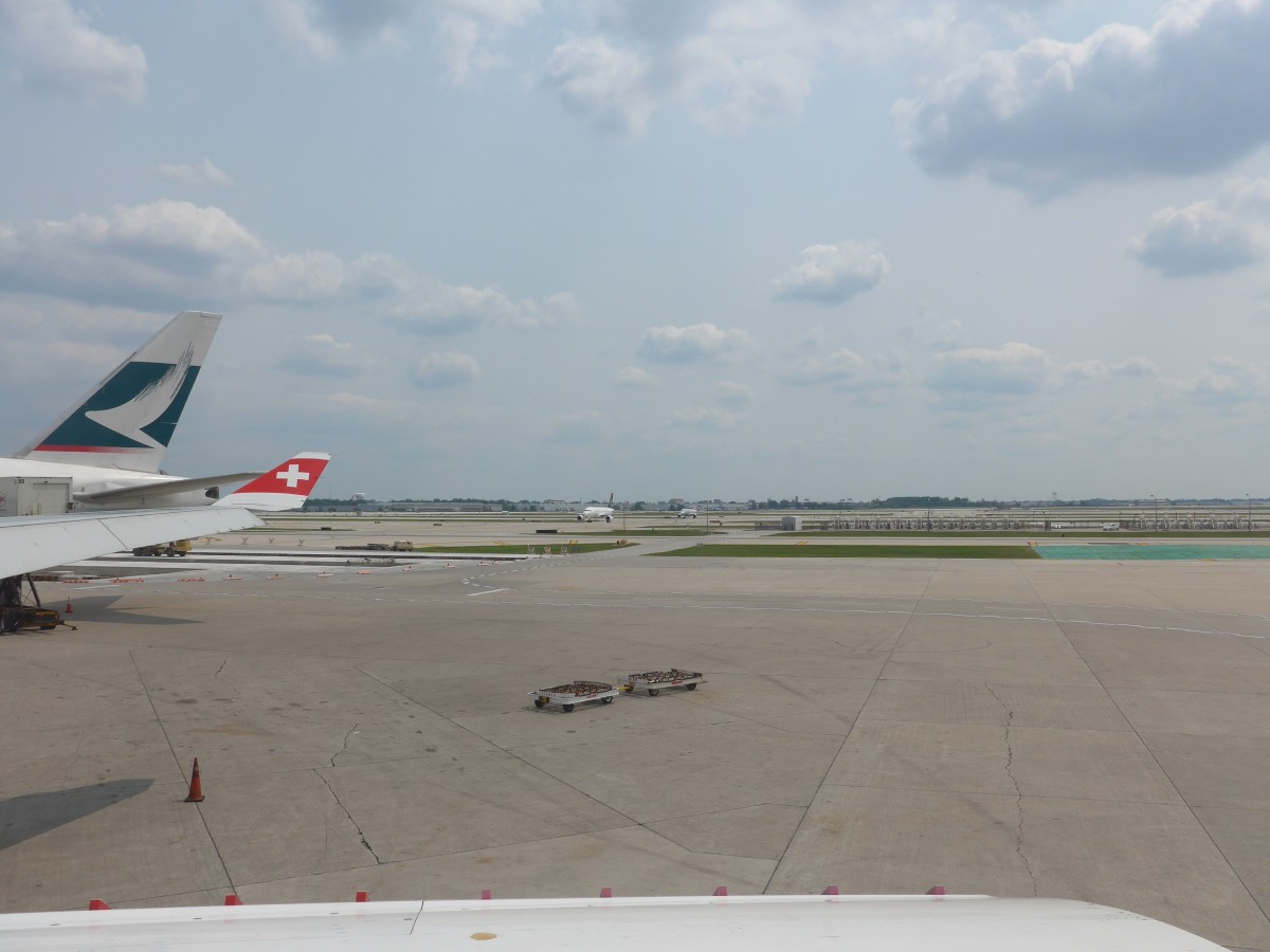 (153'423) - Auf dem Flughafen O'Hare in Chicago am 20. Juli 2014
