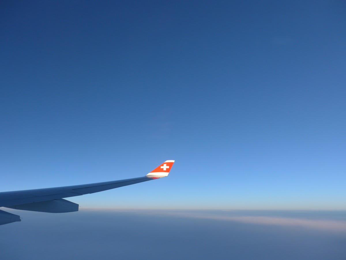 (153'446) - Sonnenaufgang ber den Wolken am 21. Juli 2014