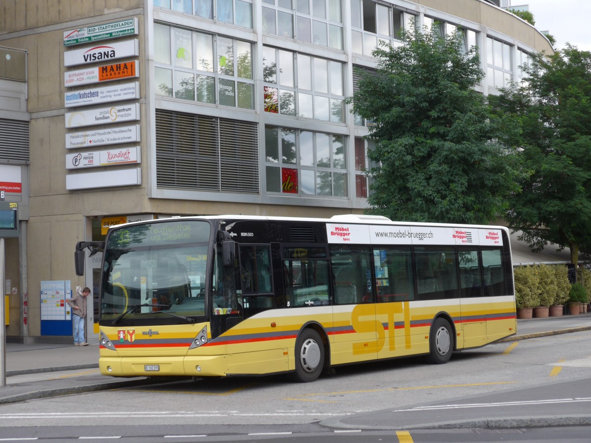 (153'743) - STI Thun - Nr. 5/BE 102'205 - Van Hool (ex Moser, Teuffenthal; ex Burri, Teuffenthal) am 16. August 2014 beim Bahnhof Thun