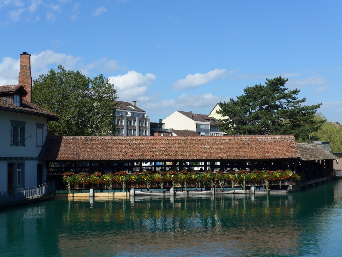 (154'381) - Beschmckte Brcke ber die Aare am 22. August 2014 in Thun
