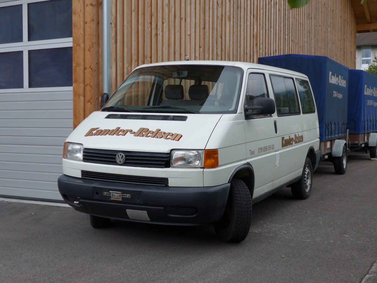 (154'732) - Kander-Reisen, Frutigen - VW am 31. August 2014 in Frutigen, Garage