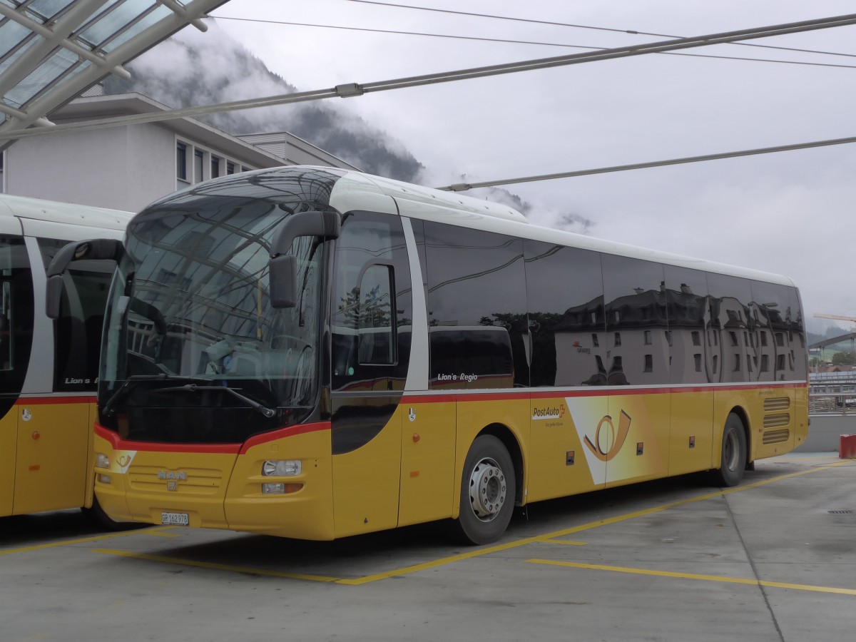 (154'923) - PostAuto Graubnden - GR 162'978 - MAN am 13. September 2014 in Chur, Postautostation