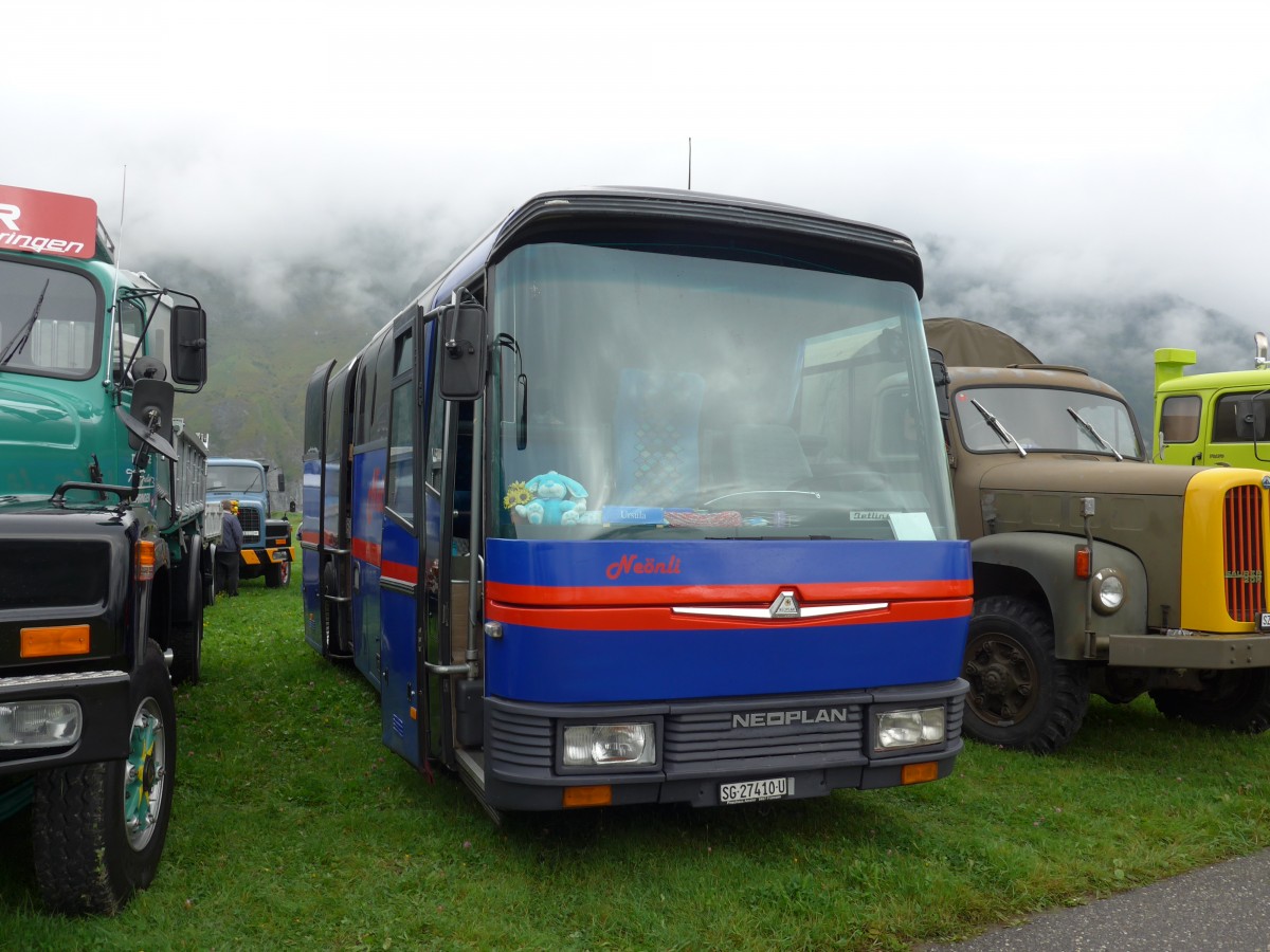 (154'979) - Amsler, Frmsen - SG 27'410 U - Neoplan am 13. September 2014 in Chur, Waffenplatz