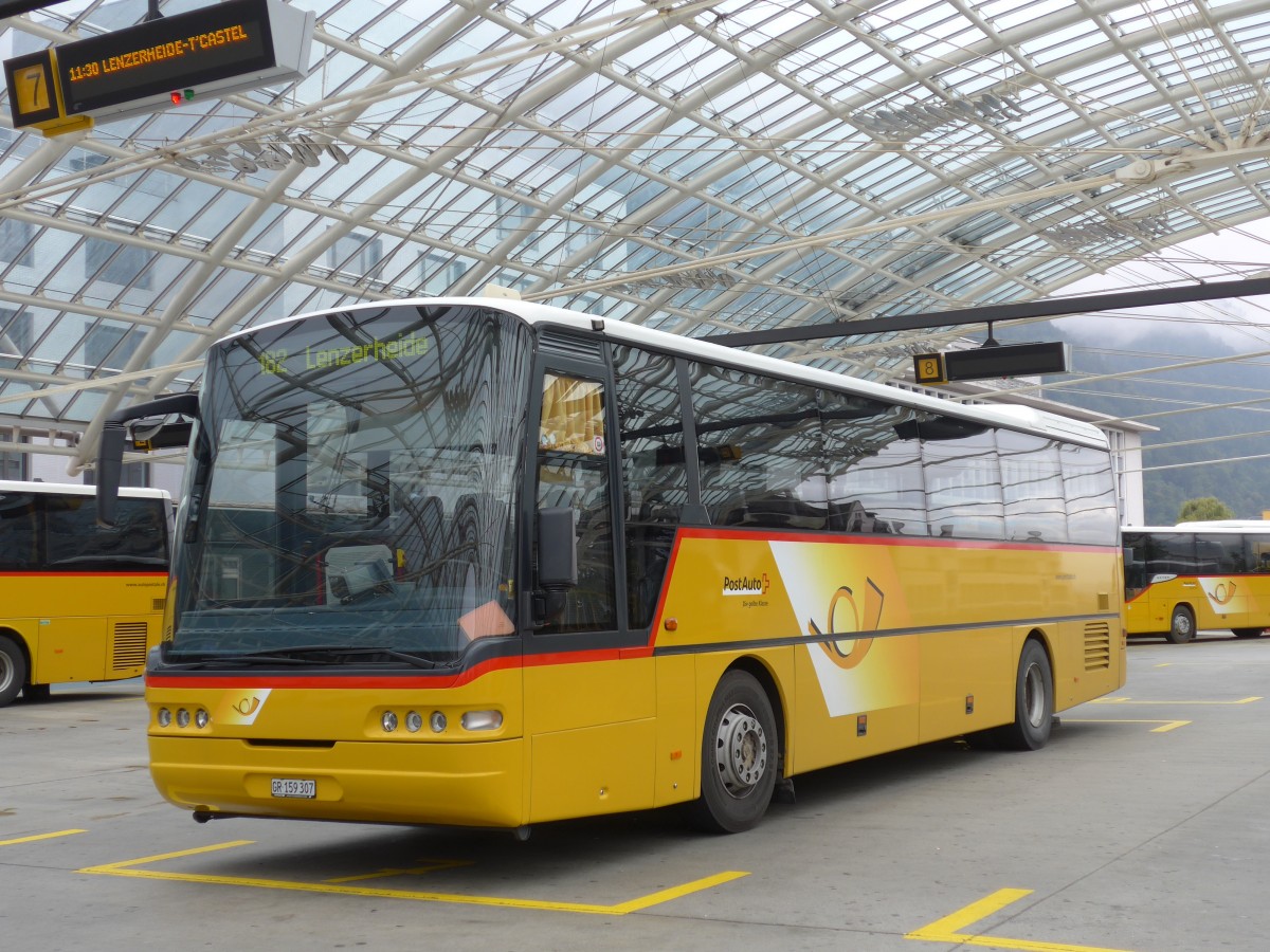 (155'146) - PostAuto Graubnden - GR 159'307 - Neoplan (ex P 25'150) am 13. September 2014 in Chur, Postautostation