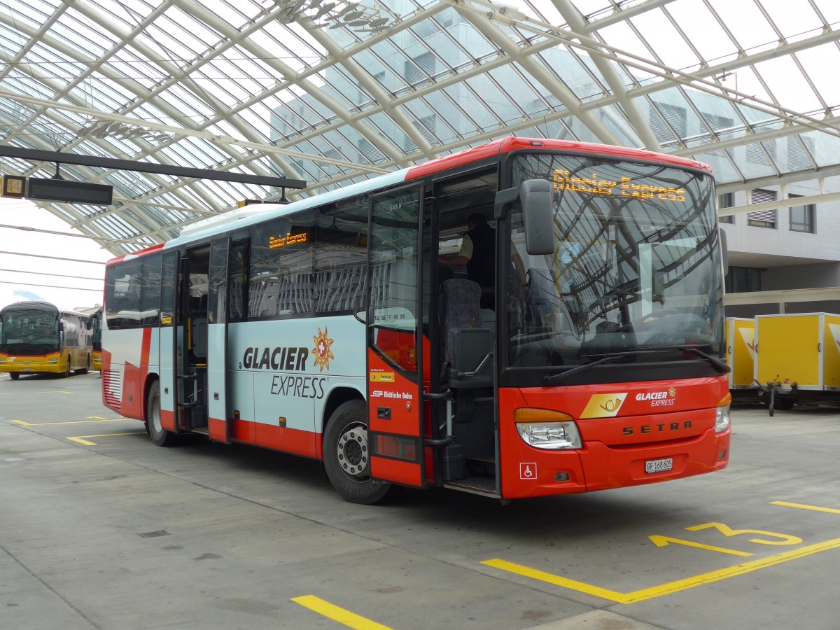 (155'149) - PostAuto Graubnden - GR 168'605 - Setra am 13. September 2014 in Chur, Postautostation