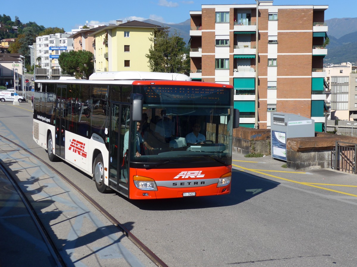 (155'235) - ARL Viganello - Nr. 23/TI 74'023 - Setra am 13. September 2014 beim Bahnhof Lugano