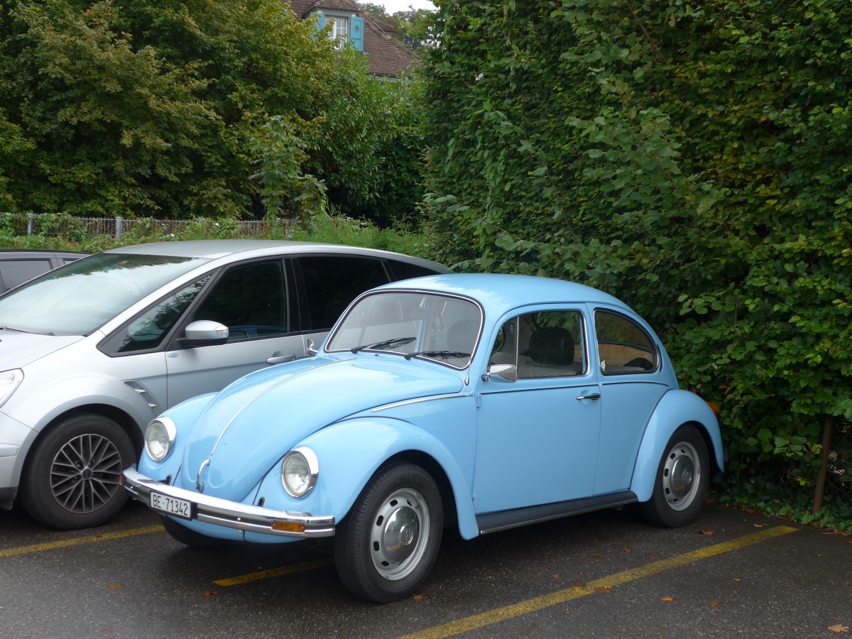 (155'782) - VW-Kfer - BE 71'342 - am 15. Oktober 2014 bei der Schifflndte Thun