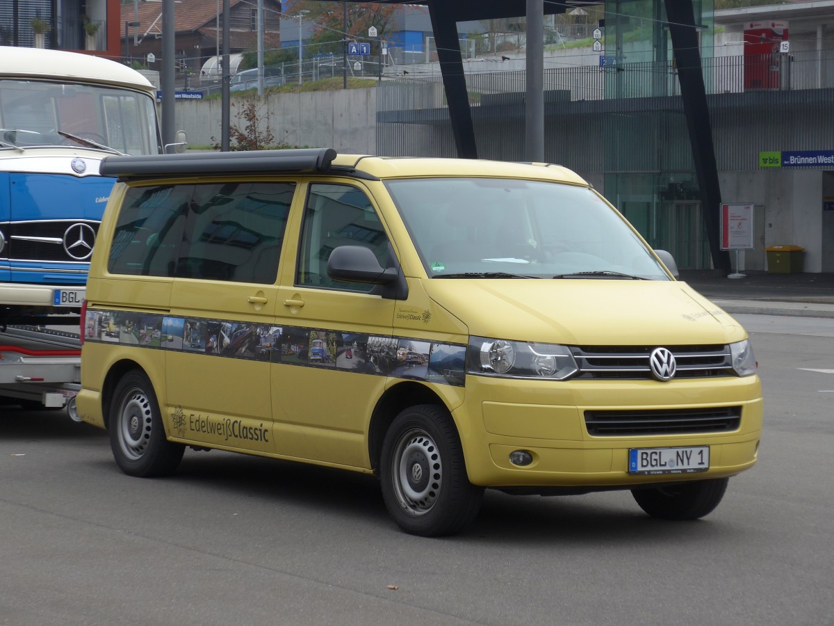 (156'109) - Edelweiss, Ainring - BGL-NY 1 - VW am 26. Oktober 2014 in Bern, Brnnen