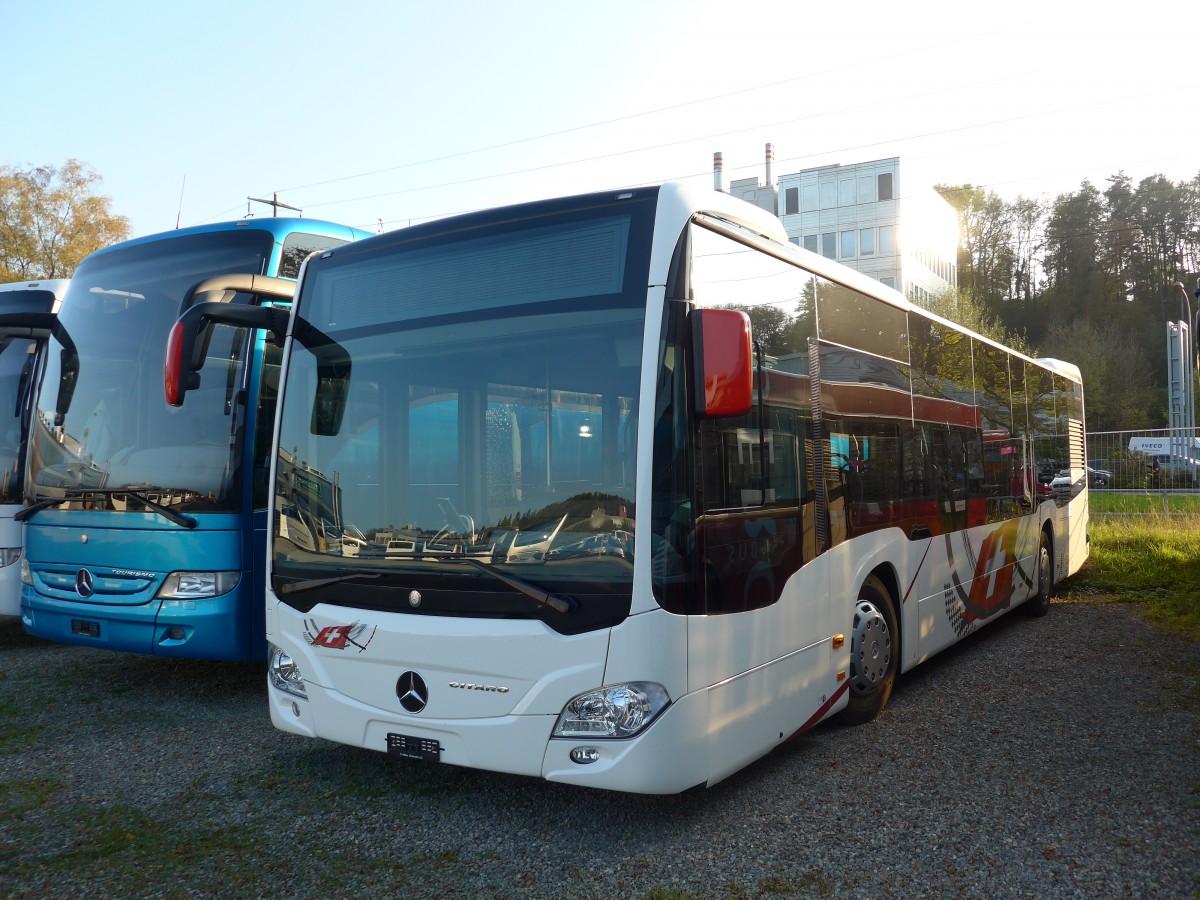 (156'305) - EvoBus, Kloten - Mercedes am 28. Oktober 2014 in Kloten,EvoBus