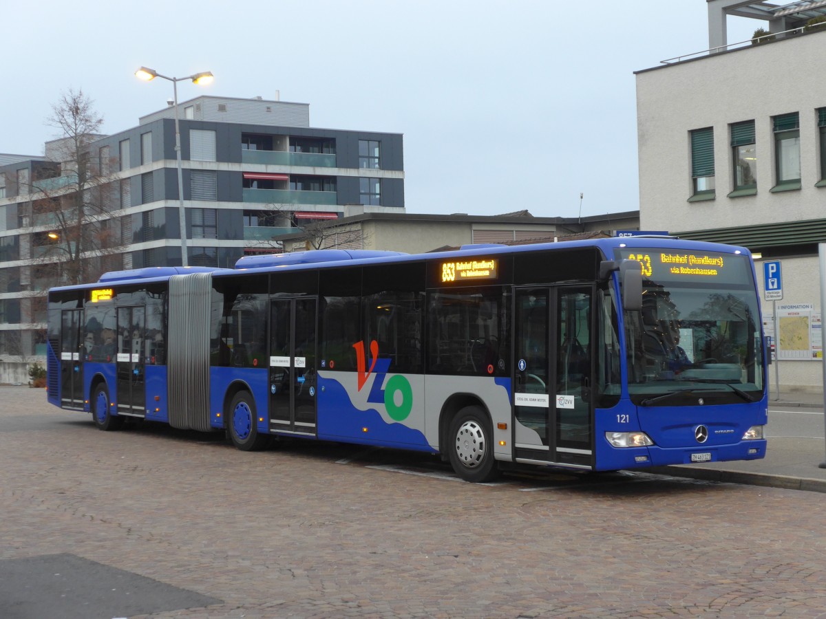 (157'552) - VZO Grningen - Nr. 121/ZH 463'121 - Mercedes am 26. November 2014 beim Bahnhof Wetzikon