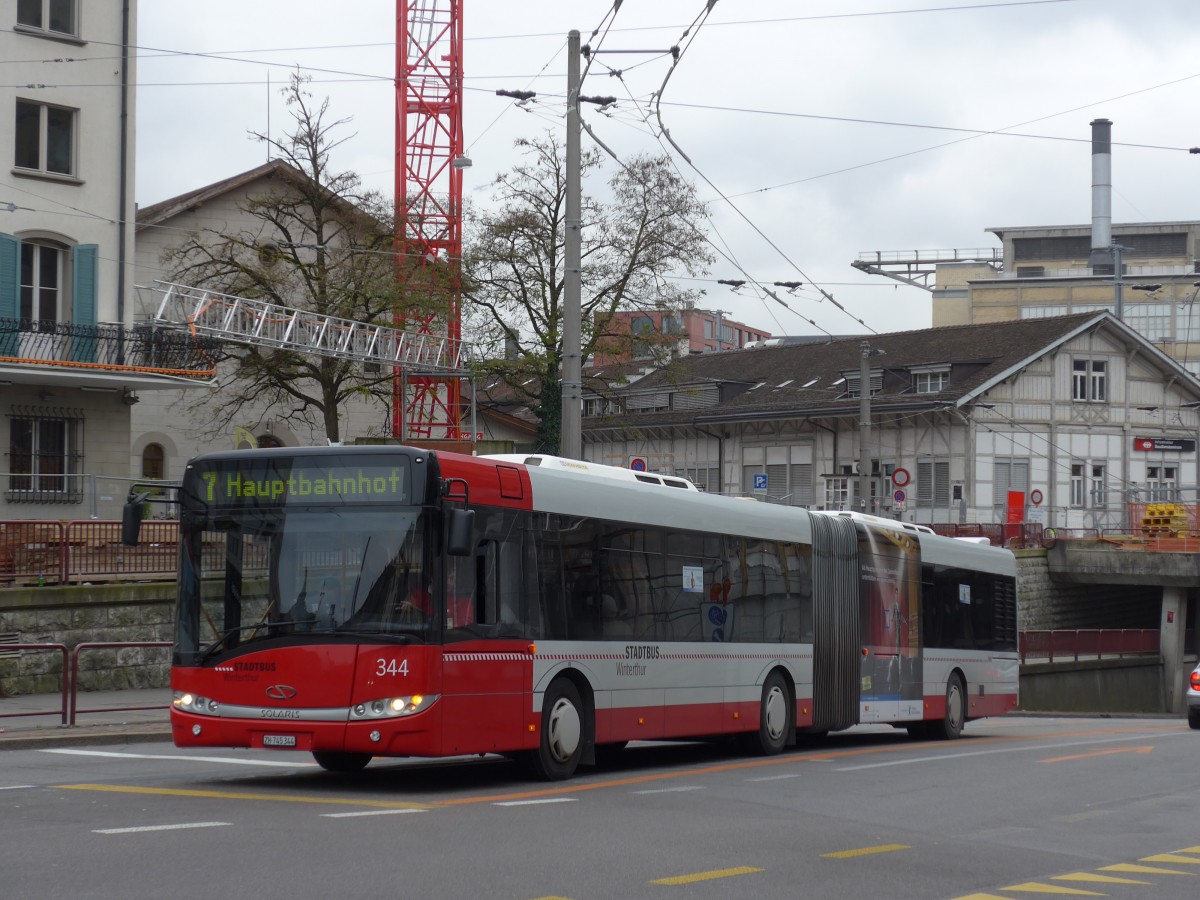 (157'634) - SW Winterthur - Nr. 344/ZH 745'344 - Solaris am 6. Dezember 2014 beim Hauptbahnhof Winterthur