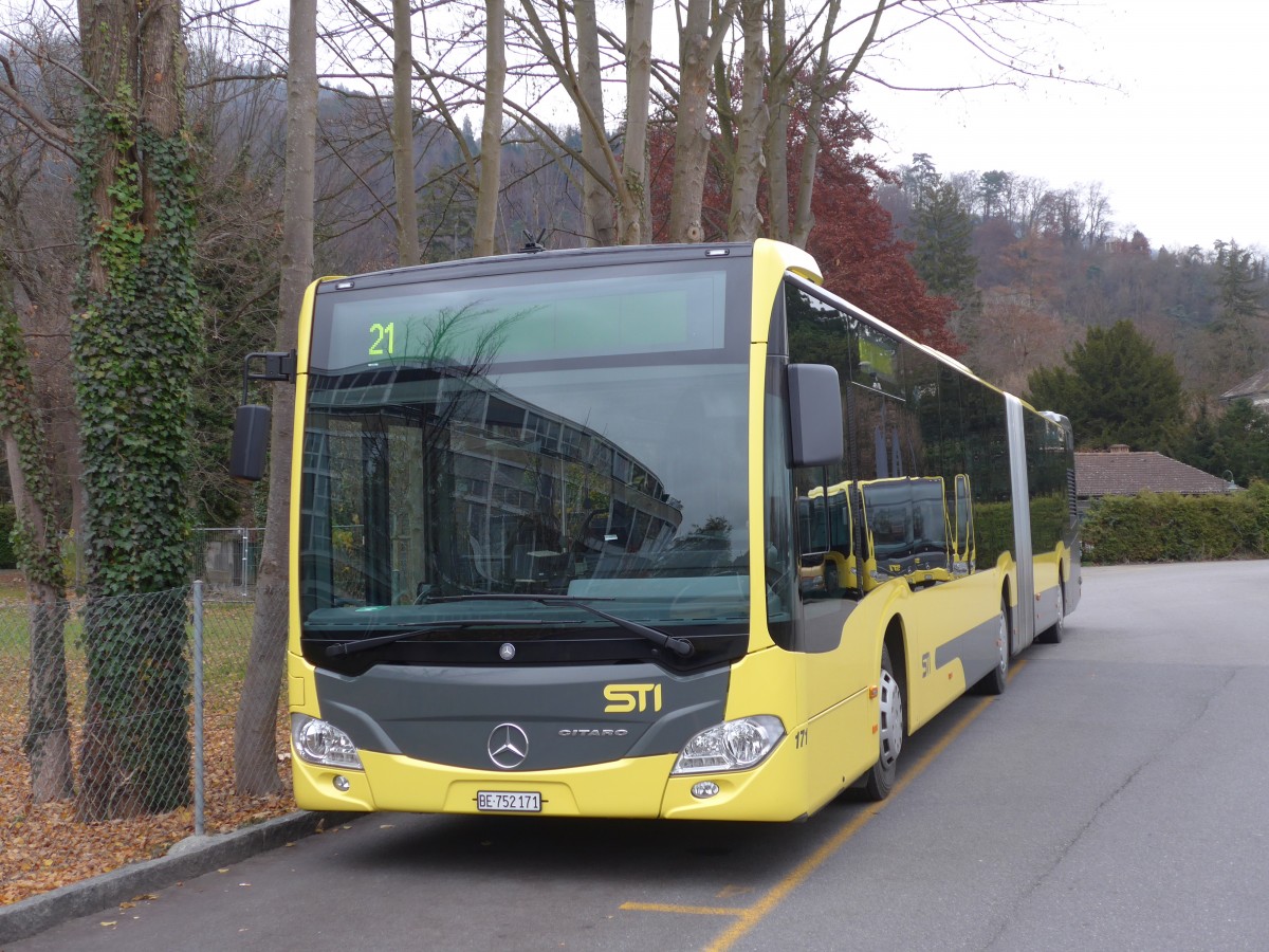 (157'686) - STI Thun - Nr. 171/BE 752'171 - Mercedes am 7. Dezember 2014 bei der Schifflndte Thun