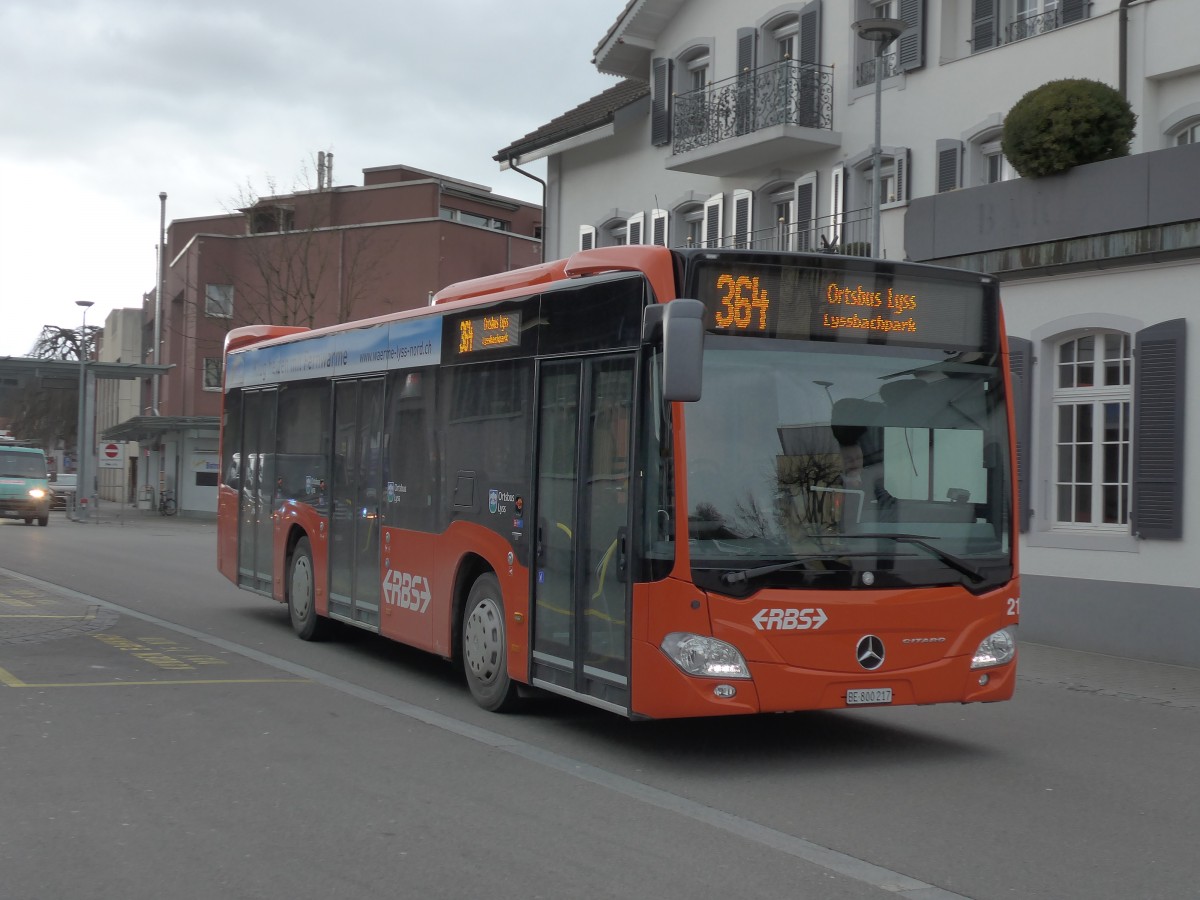 (158'943) - RBS Worblaufen - Nr. 217/BE 800'217 - Mercedes am 2. Mrz 2015 beim Bahnhof Lyss