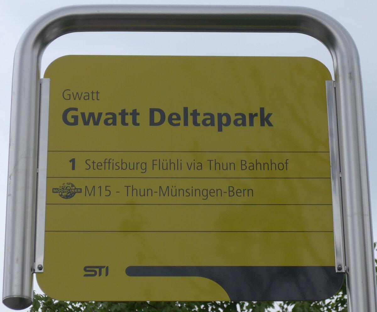 (159'963) - STI-Haltestellenschild - Gwatt, Gwatt Deltapark - am 25. April 2015