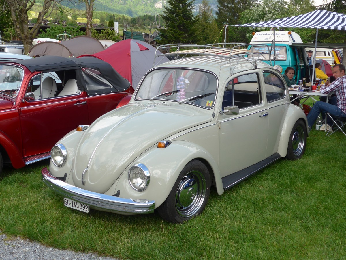 (160'298) - VW-Kfer - SG 145'392 - am 9. Mai 2015 in Brienz, Camping Aaregg