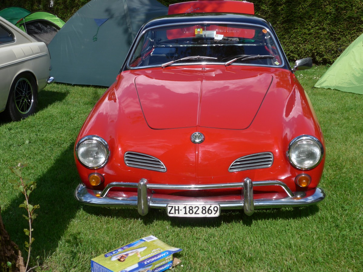 (160'322) - Volkswagen - ZH 182'869 - am 9. Mai 2015 in Brienz, Camping Aaregg