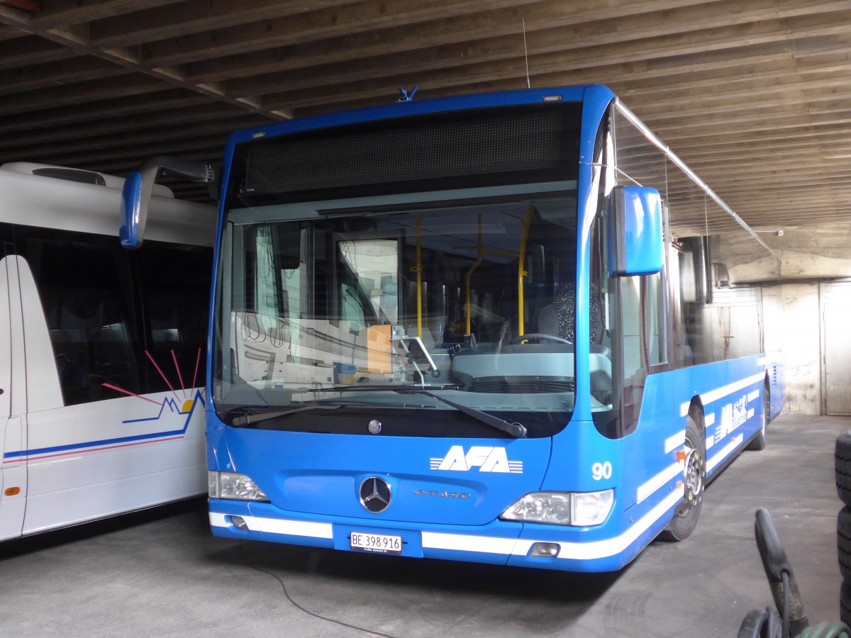 (160'520) - AFA Adelboden - Nr. 90/BE 398'916 - Mercedes am 14. Mai 2015 im Autobahnhof Adelboden