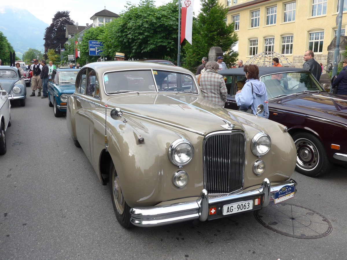 (160'877) - Jaguar - AG 9063 - am 24. Mai 2015 in Sarnen, OiO