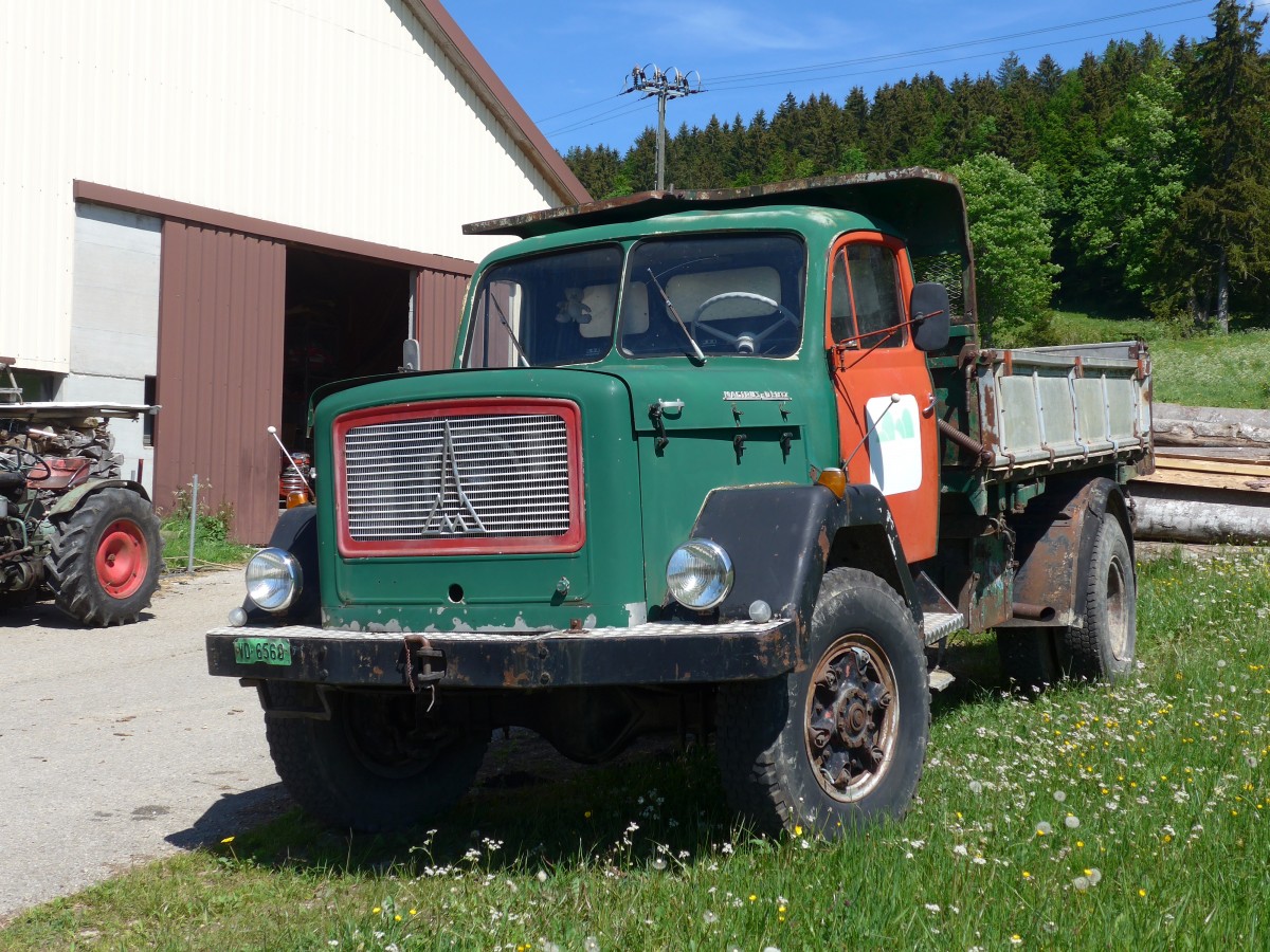 (161'368) - Magirus-Deutz - VD 6560 - am 28. Mai 2015 in Les Bioux