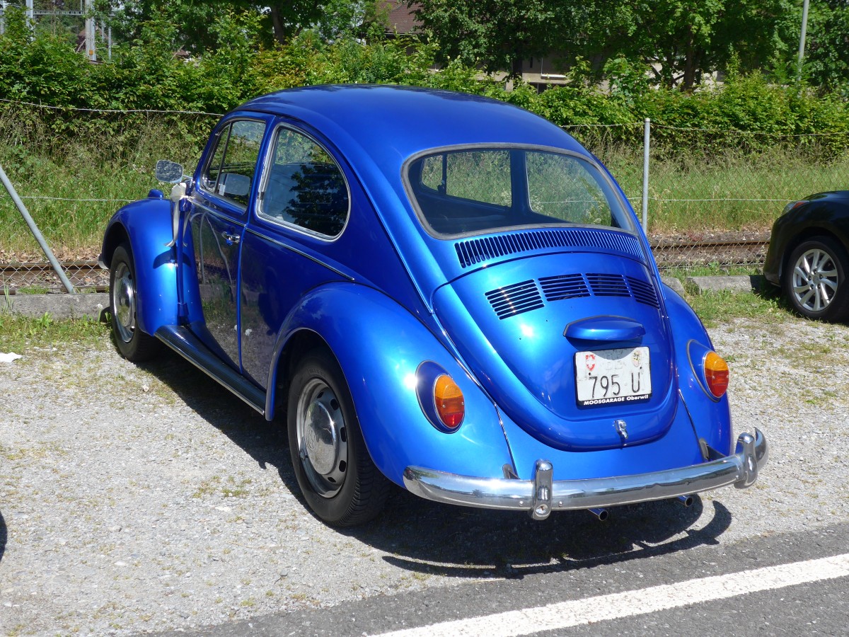 (161'421) - VW-Kfer - BE 795 U - am 29. Mai 2015 in Thun, Seestrasse