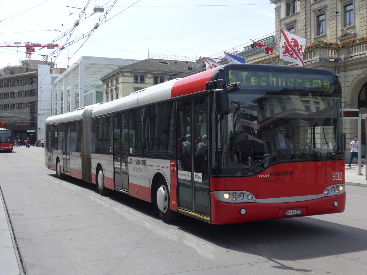 (161'622) - SW Winterthur - Nr. 332/ZH 719'332 - Solaris am 31. Mai 2015 beim Hauptbahnhof Winterthur