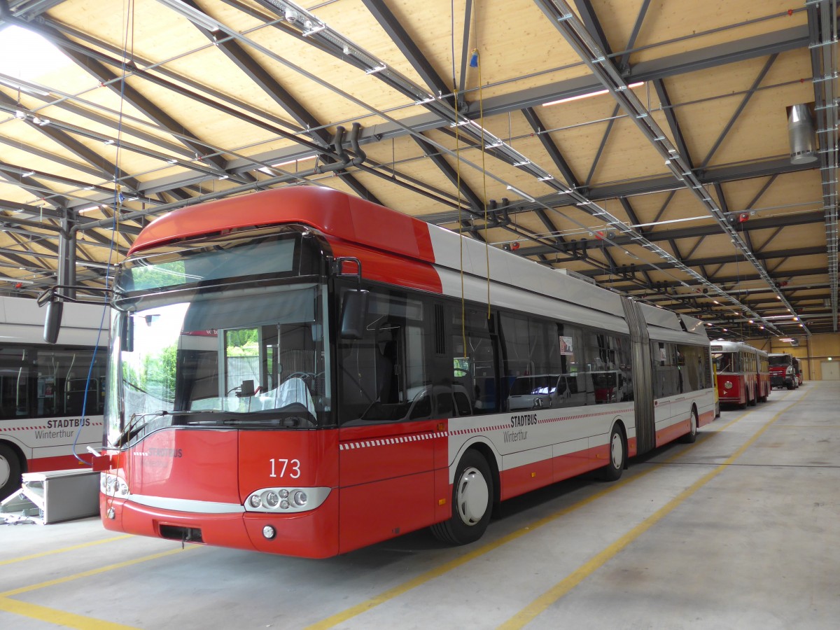 (161'669) - SW Winterthur - Nr. 173 - Solaris Gelenktrolleybus am 31. Mai 2015 in Winterthur, Depot Grzefeld