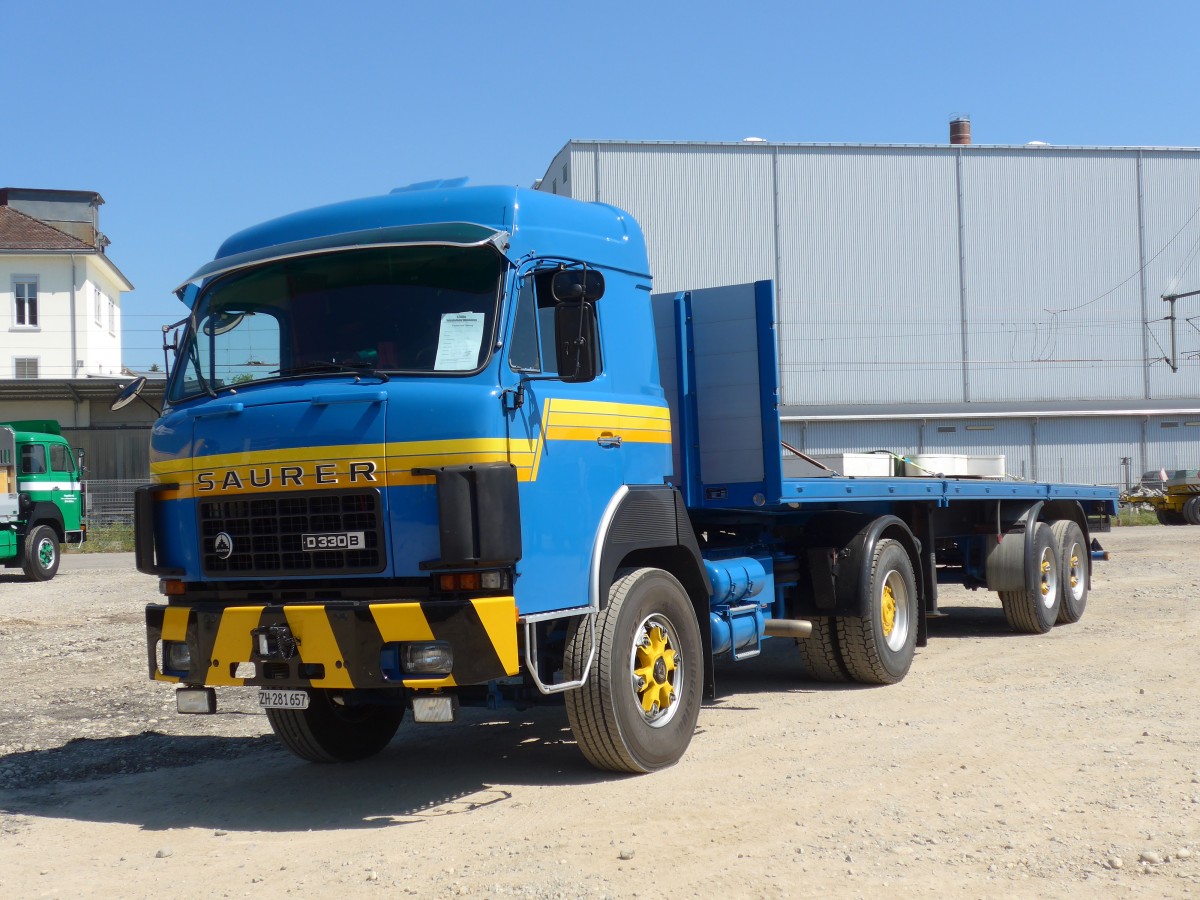 (161'800) - Saurer - ZH 281'657 - am 6. Juni 2015 in Thayngen, Saurertreffen