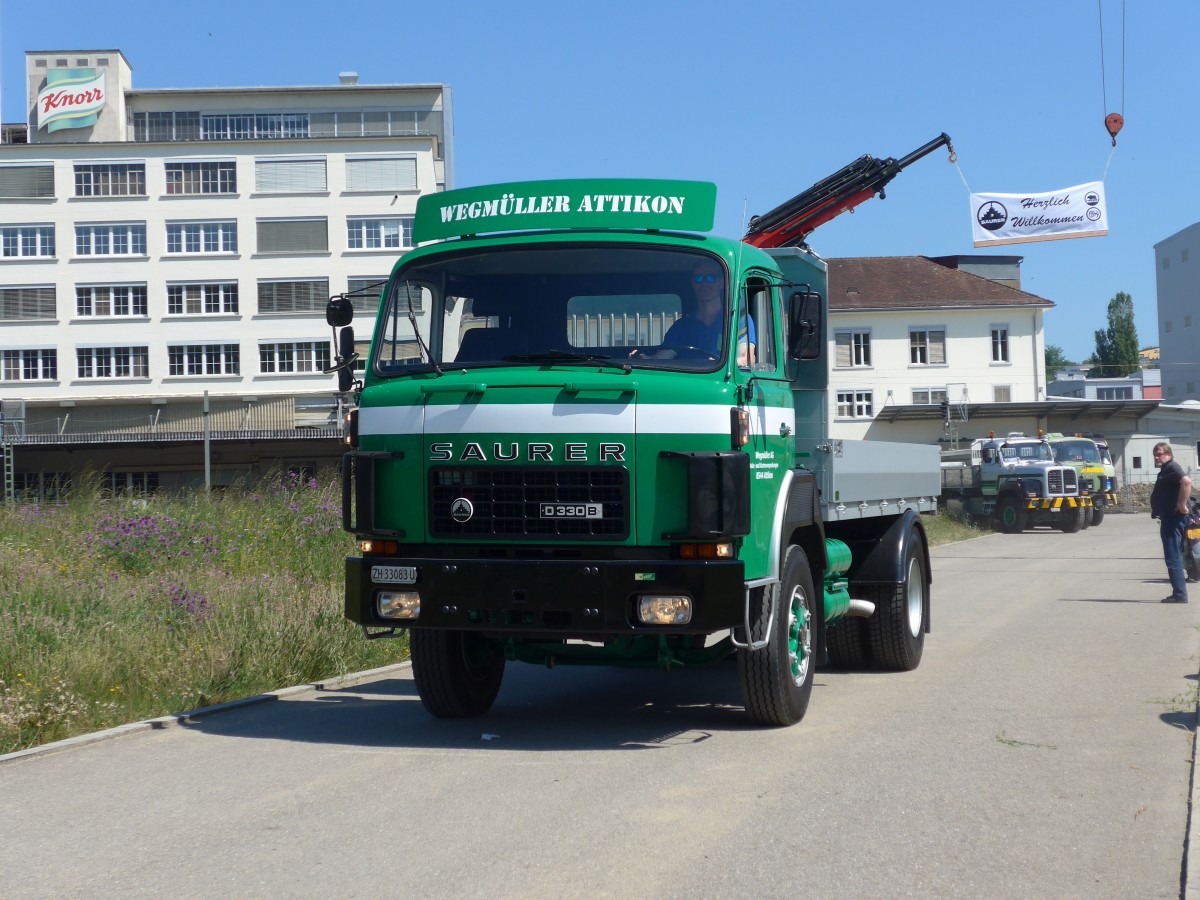 (161'810) - Wegmller, Attikon - ZH 33'083 U - Saurer am 6. Juni 2015 in Thayngen, Saurertreffen