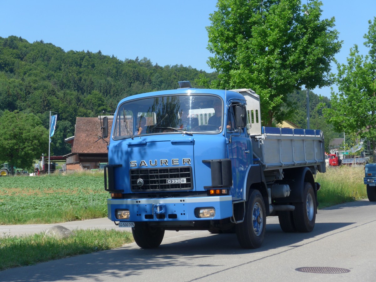(161'816) - Saurer - SG 500'005 - am 6. Juni 2015 in Thayngen, Saurertreffen