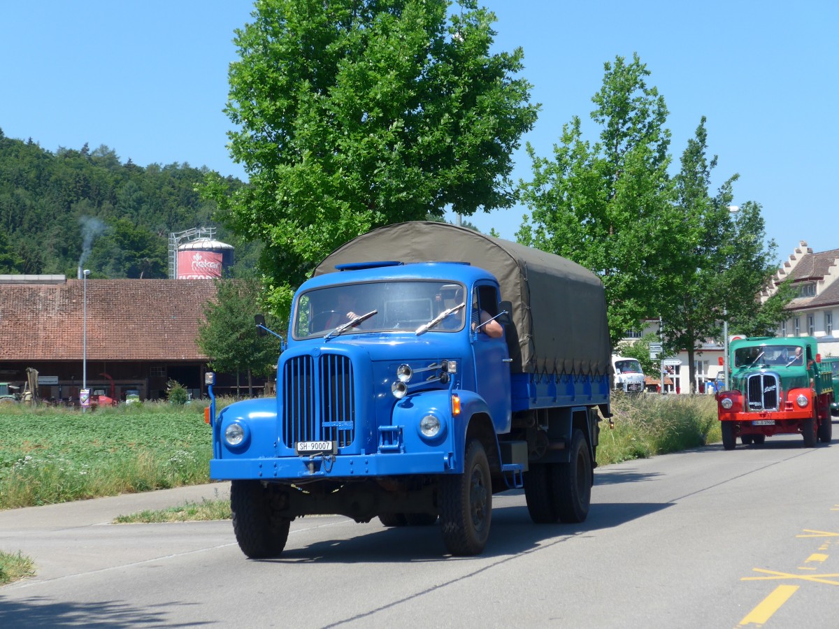 (161'846) - Saurer - SH 90'007 - am 6. Juni 2015 in Thayngen, Saurertreffen