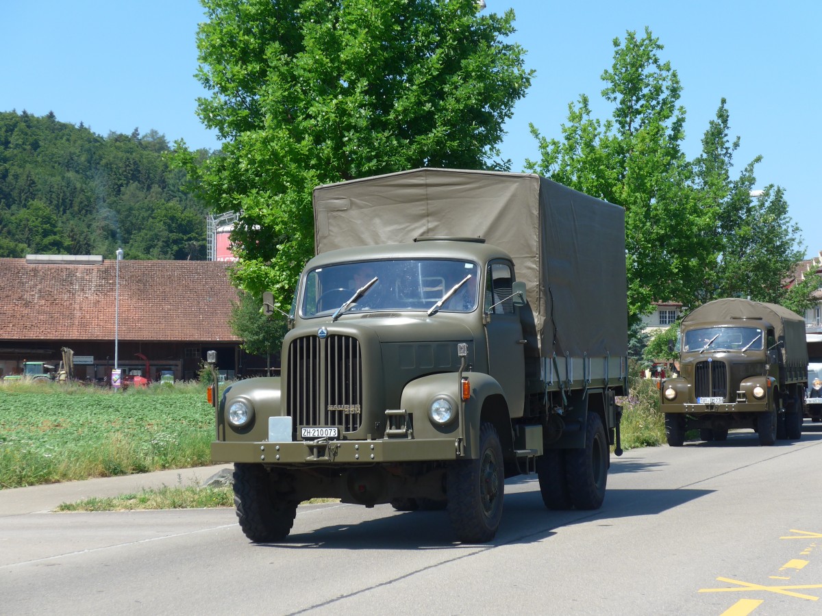 (161'876) - Saurer - ZH 210'073 - am 6. Juni 2015 in Thayngen, Saurertreffen