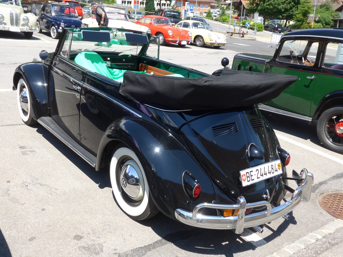 (161'969) - VW-Kfer - BE 244'484 - am 7. Juni 2015 in Frutigen, Marktplatz
