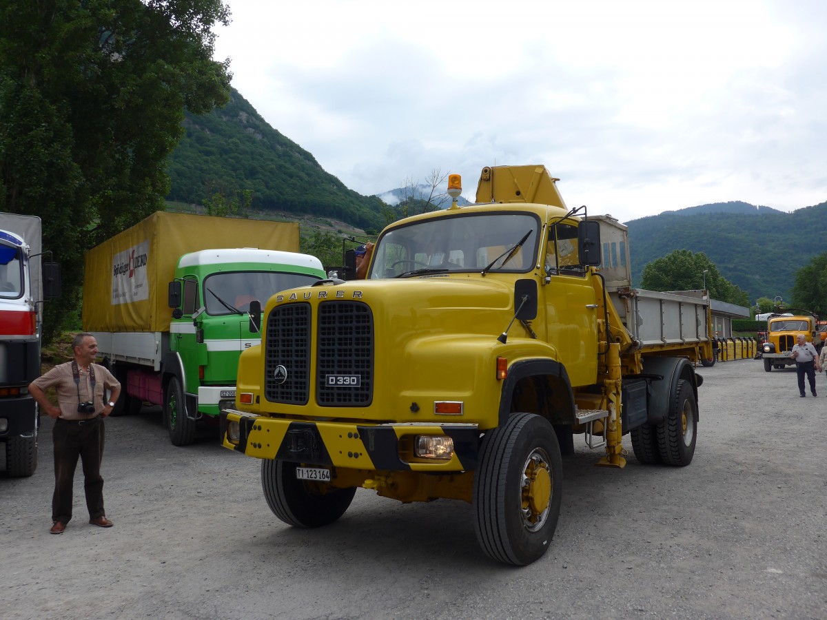 (162'289) - Saurer - TI 123'164 - am 20. Juni 2015 in Aigle, Saurertreffen