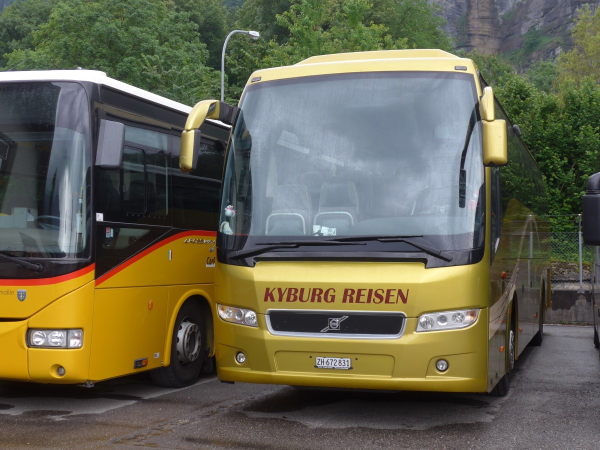 (162'446) - Kyburg Reisen, Effretikon - ZH 672'831 - Volvo am 21. Juni 2015 in Meiringen, Balm