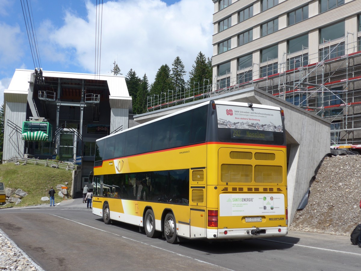 (163'244) - PostAuto Ostschweiz - SG 273'221 - Neoplan (ex P 27'020) am 2. August 2015 in Schwgalp, Sntis-Schwebebahn