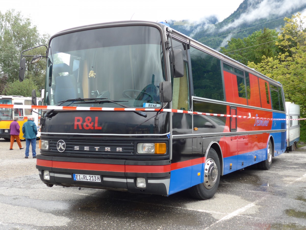 (163'579) - Aus Deutchland: R&L - EI-RL 213H - Setra am 16. August 2015 in Schaan, Wohnbustreffen