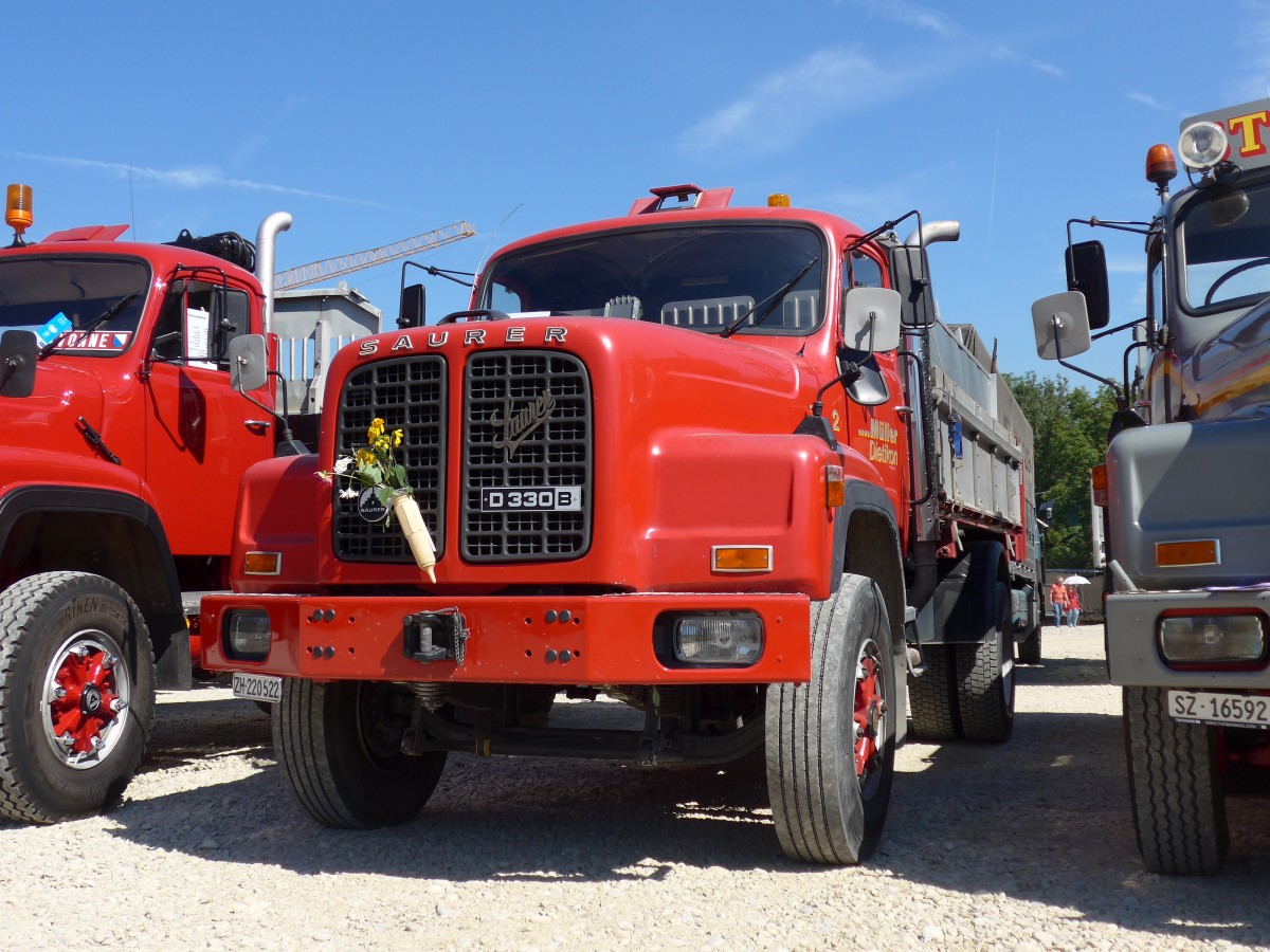 (164'064) - Mller, Dietikon - Nr. 2/ZH 220'522 - Saurer am 29. August 2015 in Oberkirch, CAMPUS Sursee