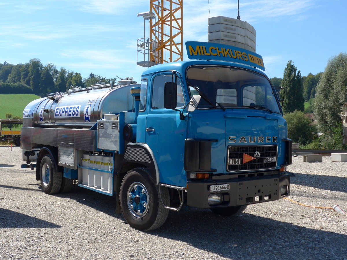 (164'203) - Milchkurs - LU 91'664 U - Saurer am 29. August 2015 in Oberkirch, CAMPUS Sursee